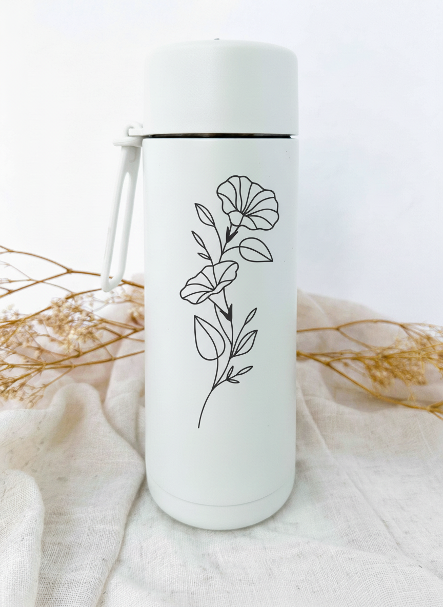 Bouteille isotherme blanche personnalisée avec fleur de naissance
