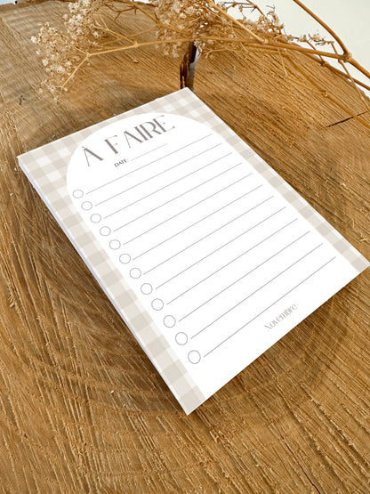 Bloc-notes de liste de choses à faire Damier d'été