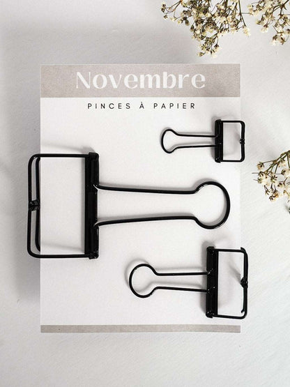 Ensemble de trois pinces noires