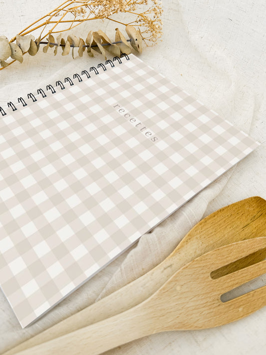 Livre de recettes à compléter Damier