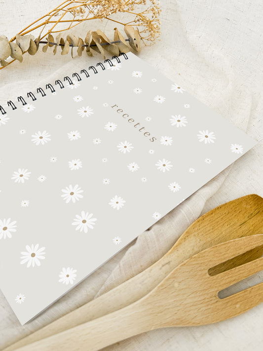 Livre de recettes à compléter Fleurs blanches